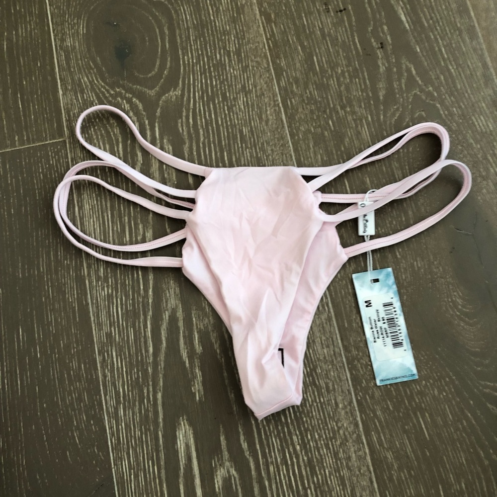 FRANKIES BIKINIS bottom only 👙🌸